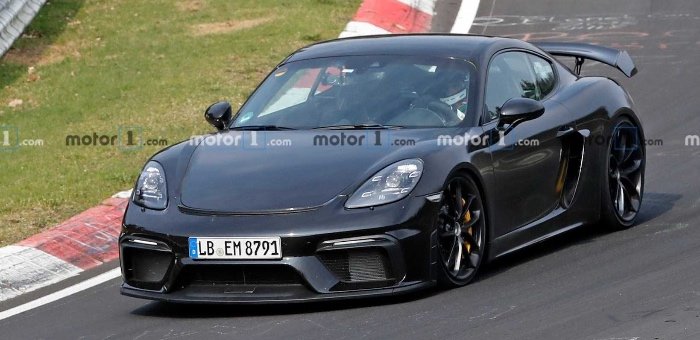 搭载六缸发动机 Cayman GT4谍照曝光