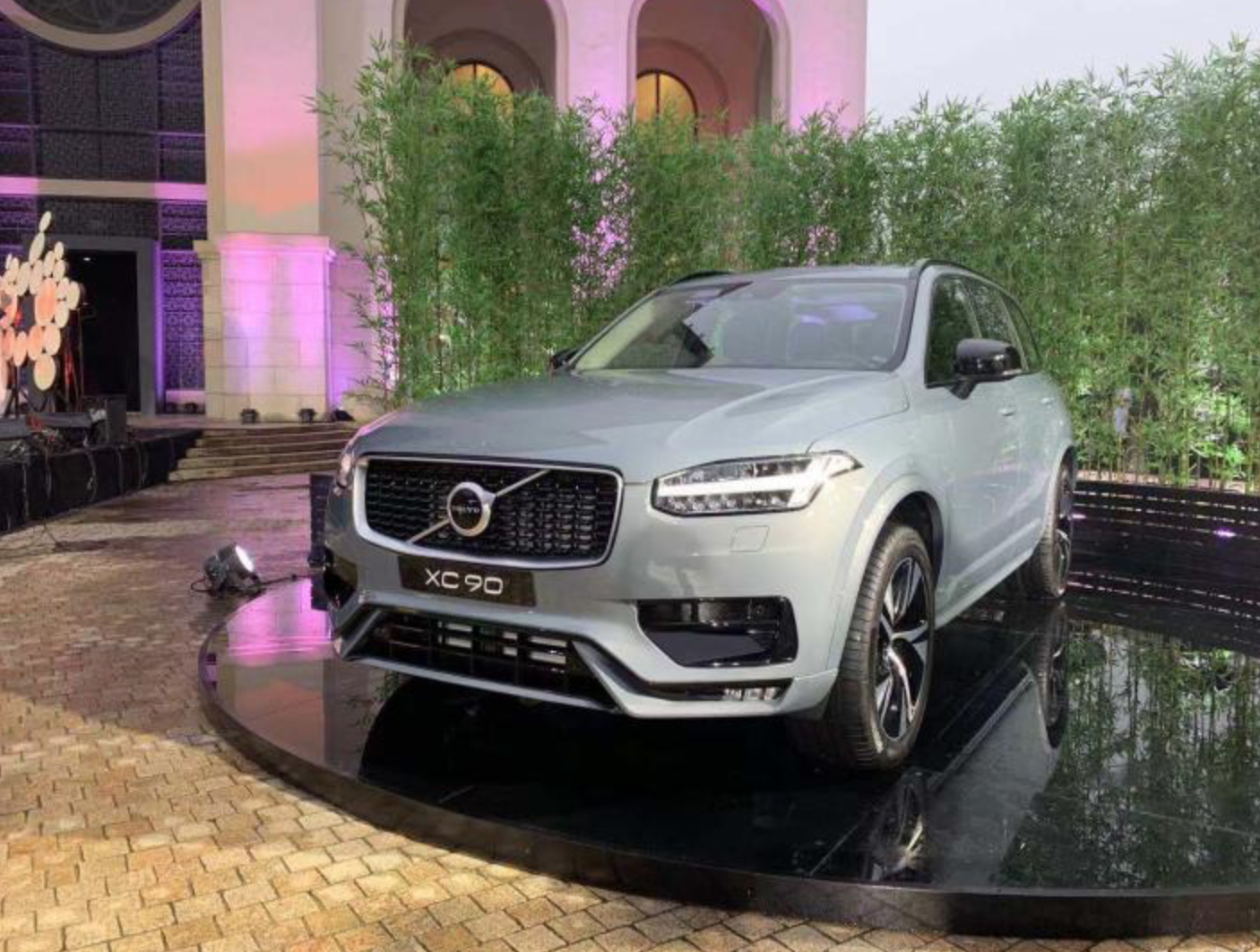 新沃尔沃XC90成都车展上市 售价63.39万元起