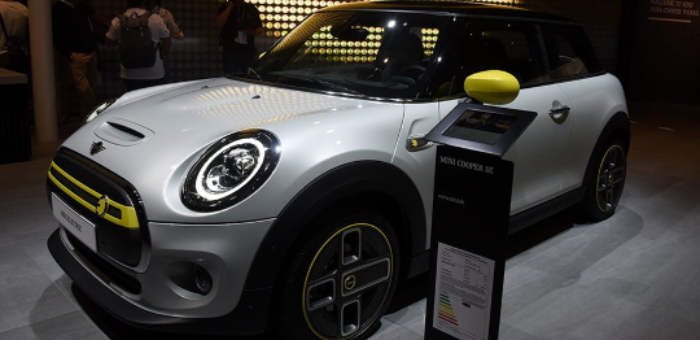 向电动化致敬 MINI COOPER SE正式上市